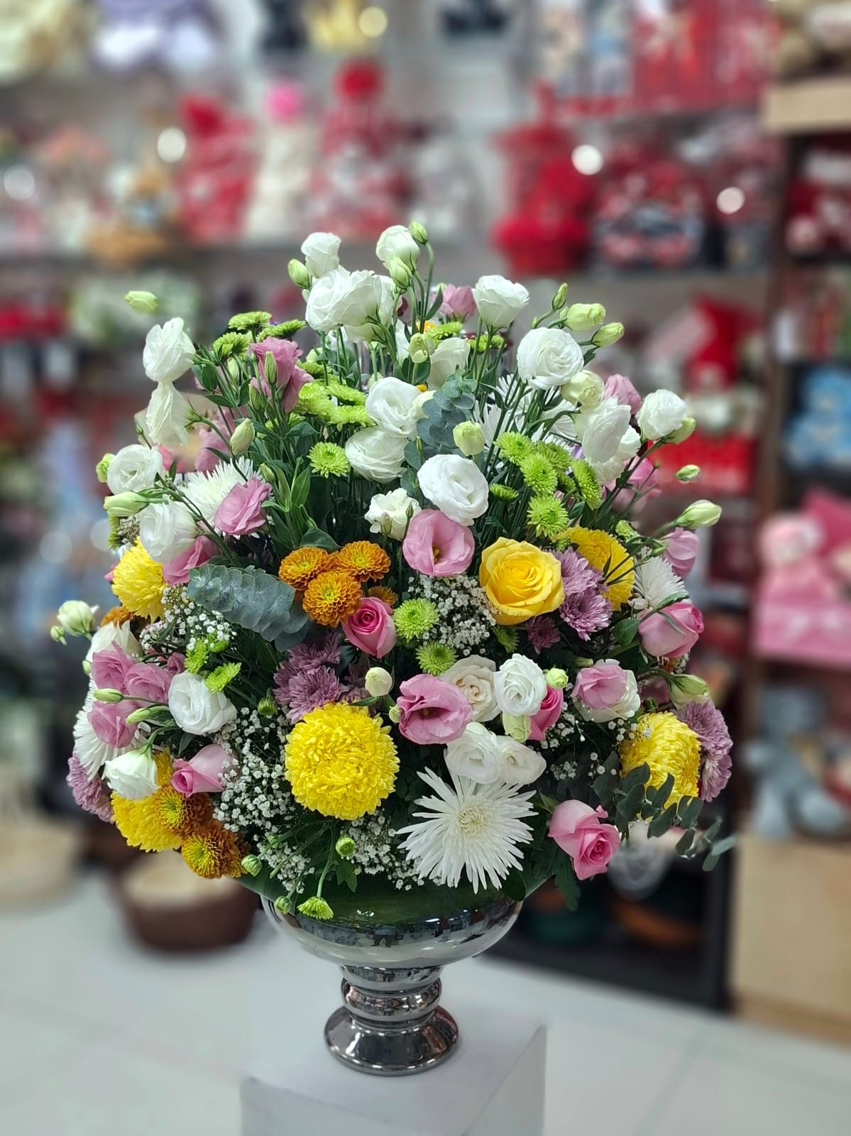 Garden Harmony Mixed Flower Vase – Roses, Lisianthus & Chrysanthemums - FlowerSouq