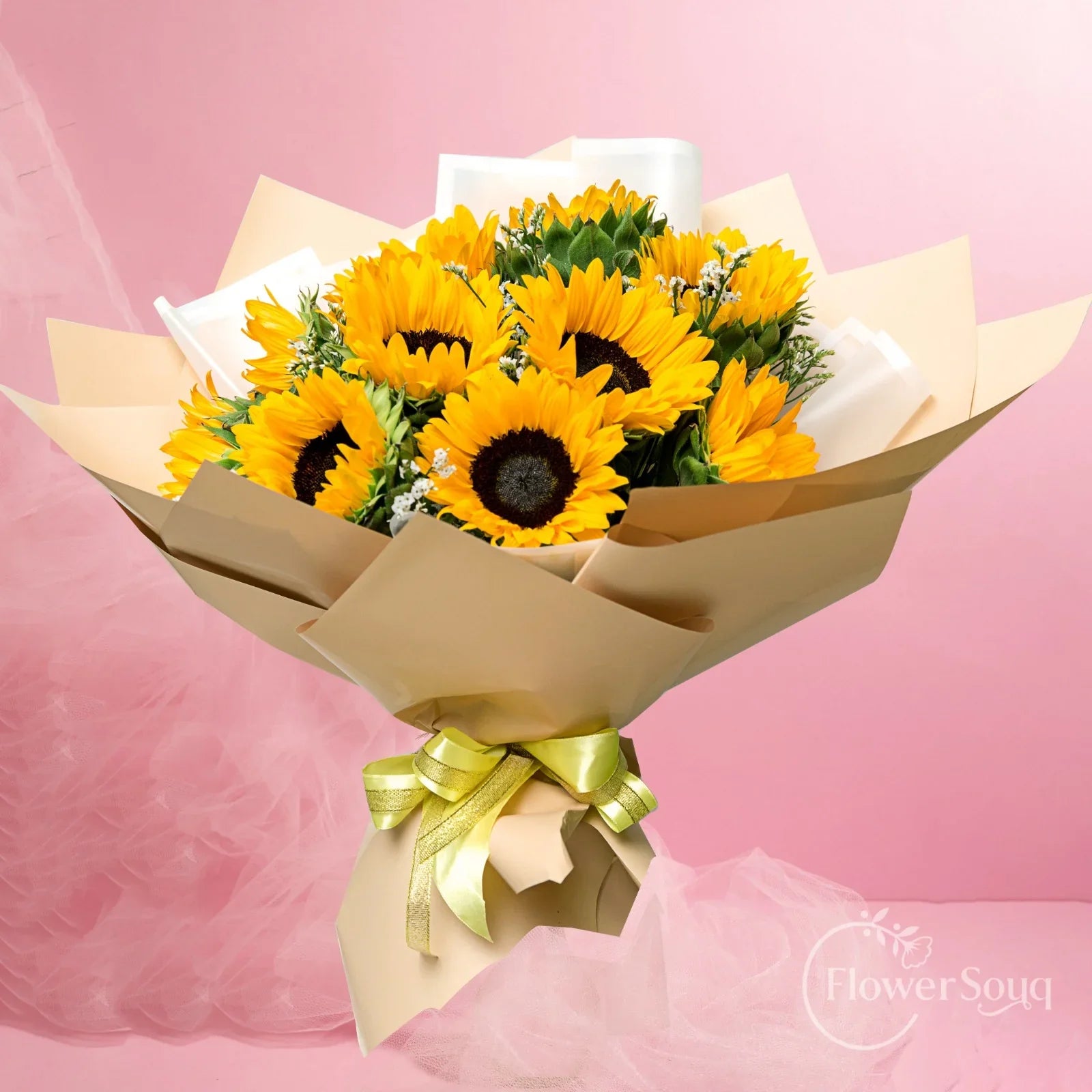 Golden Radiance Bouquet - FlowerSouq